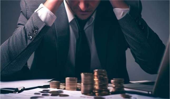 financiële stress als gevolg van financiële problemen.